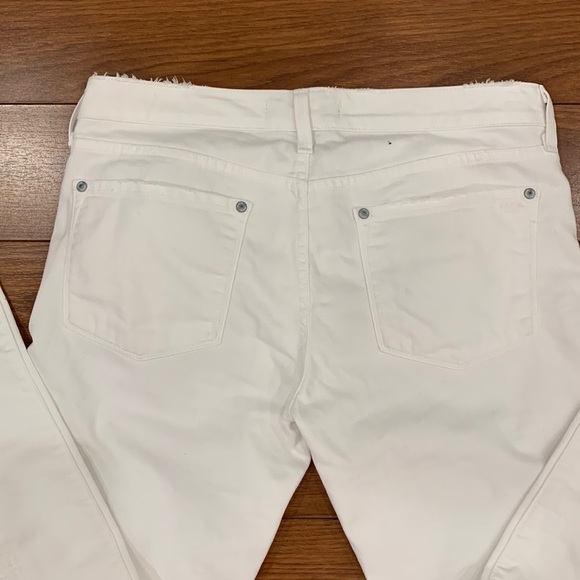 VINCE White Denim Skinny Jeans - Picture 15 of 16